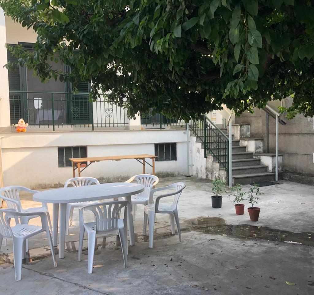 Stanze Private In Villa Torino Esterno foto