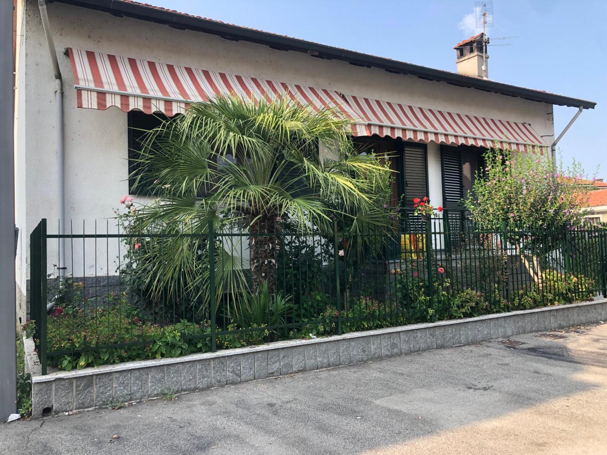 Stanze Private In Villa Torino Esterno foto
